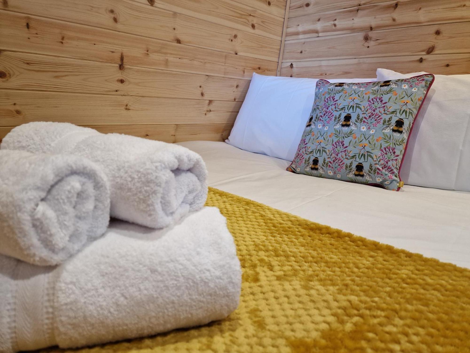 Appartamento Gorse Gorgeous Glamping Hideaway Dundonnell Esterno foto
